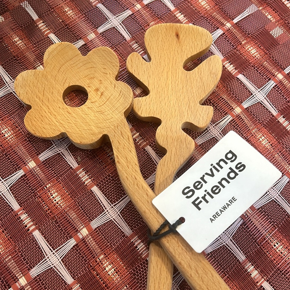Areaware Serving Friends Wood Flower Serving Spoon Set Selena Liu